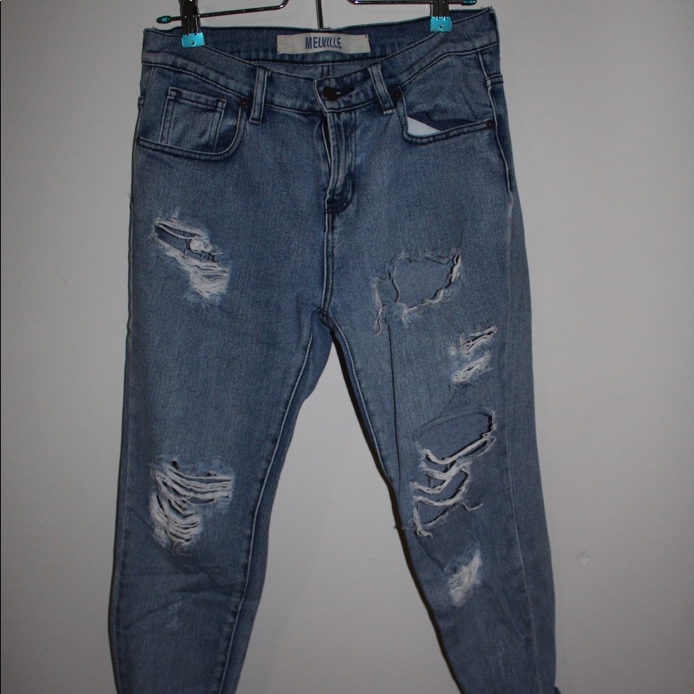 Brandy Melville Boyfriend Jeans